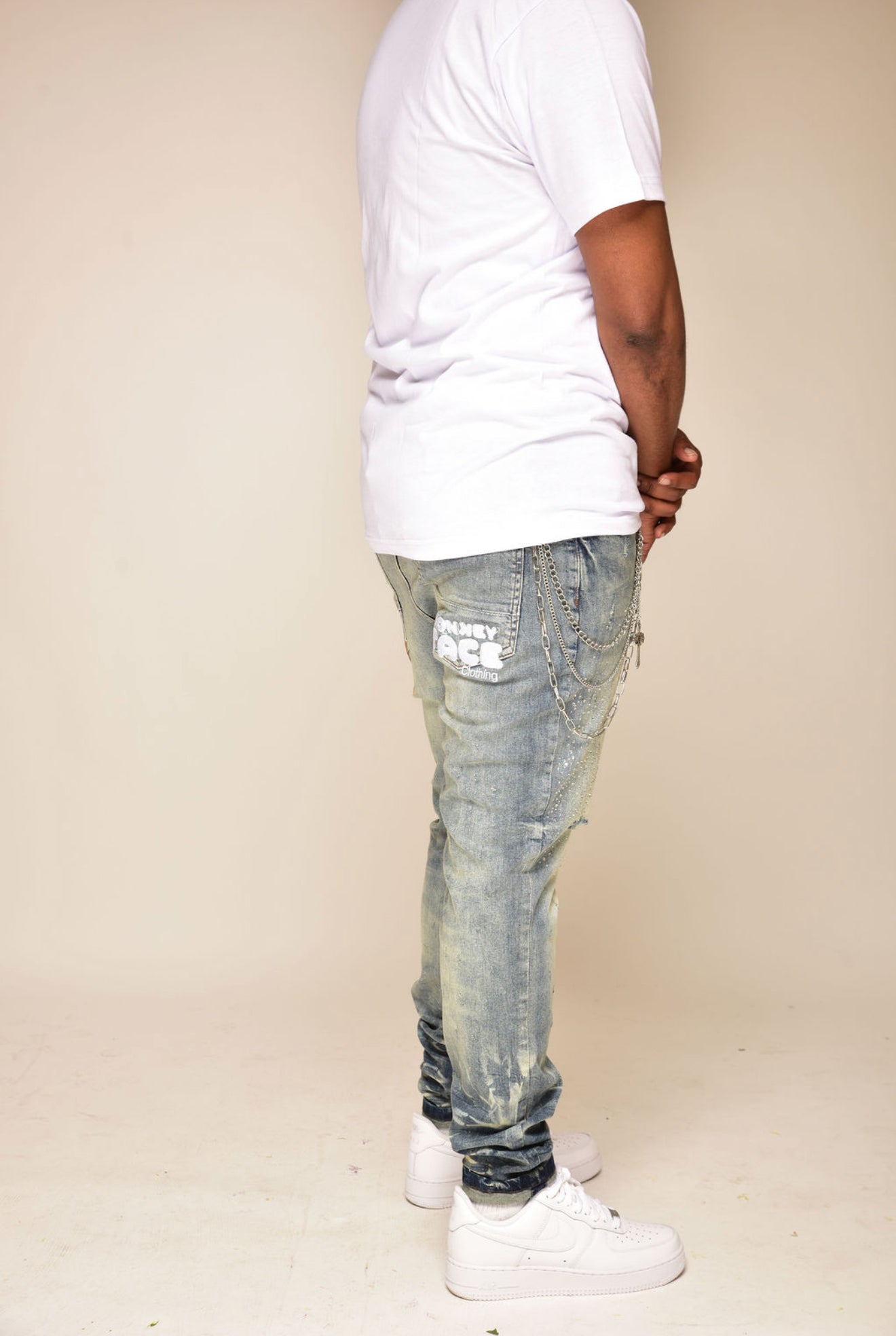 Star Studded Distressed Slim Fit Jeans